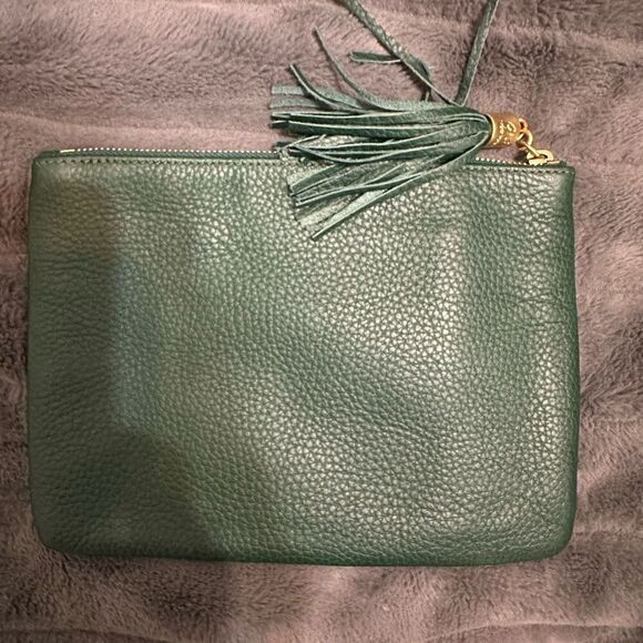 Gigi New York green pebbled leather clutch - Picture 2 of 7